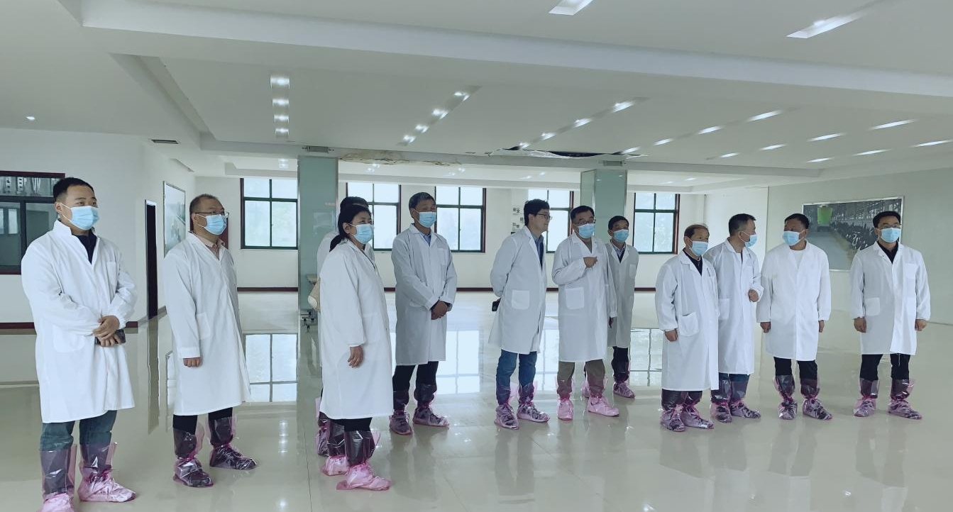 花花牛丨河南農業大學黨委副書記、校長介曉磊一行蒞臨花花牛河南瑞亞參觀調研